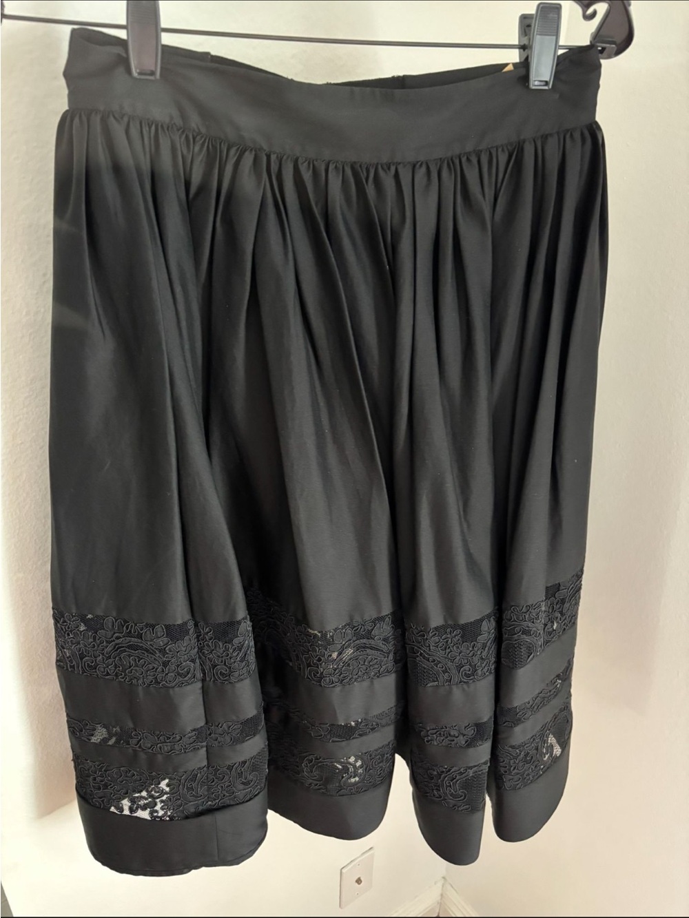 Alice + Olivia Black A-Line Skirt with Lace Panels